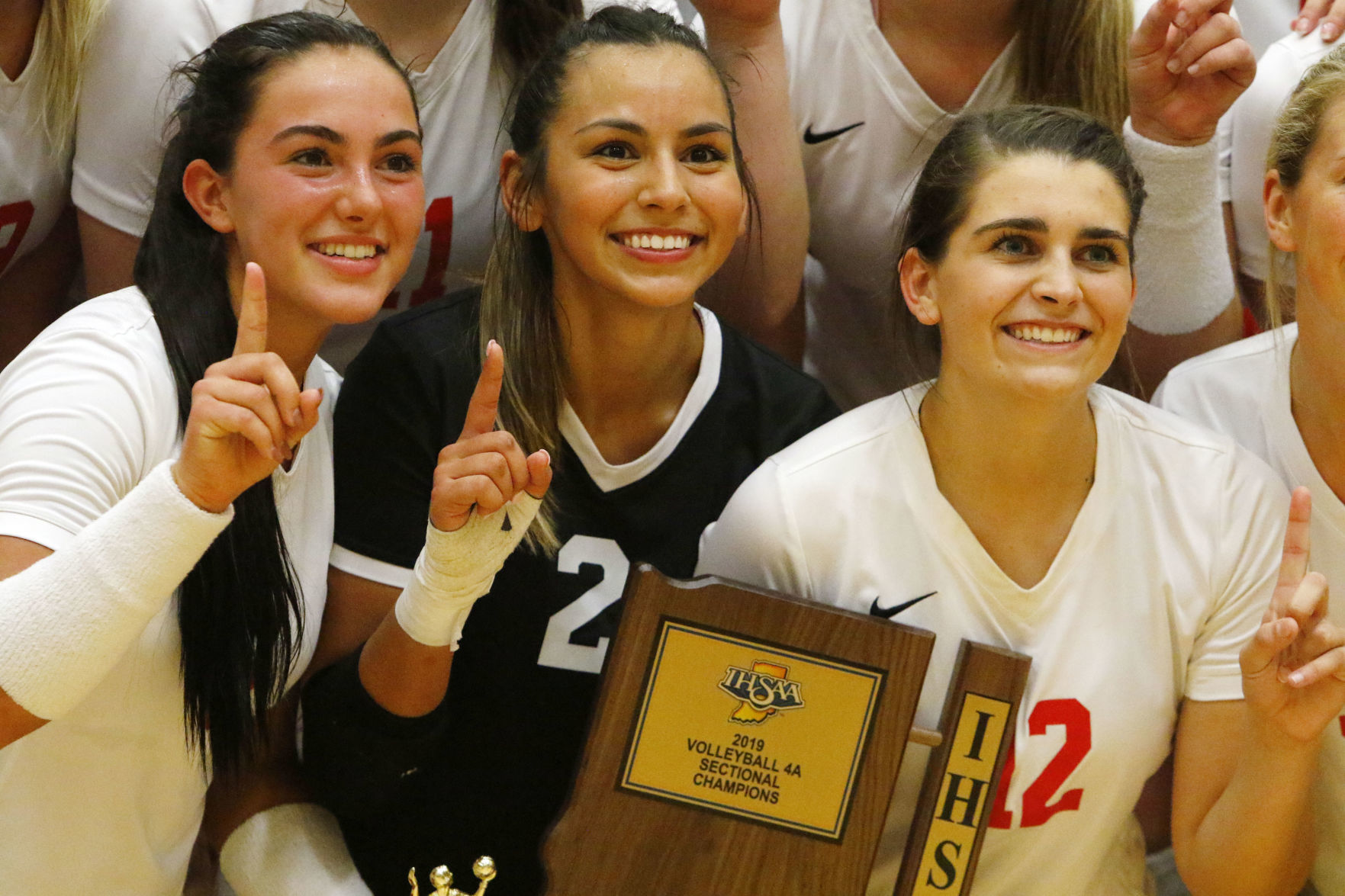 Gallery: 4A volleyball sectional final: Crown Point vs. Valparaiso